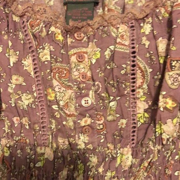 🌻Floral Blouse - Picture 4 of 4